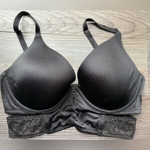 Very sexy Bra by Victoria secret‎ size 34DD